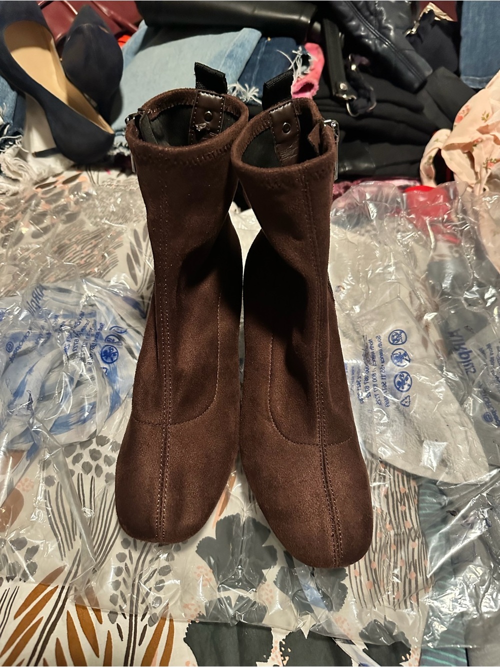 Donald pliner brown boots size 6.5
